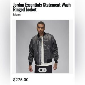 Jordan Essentials Statement Wash
Ringed Jacket size LARGE